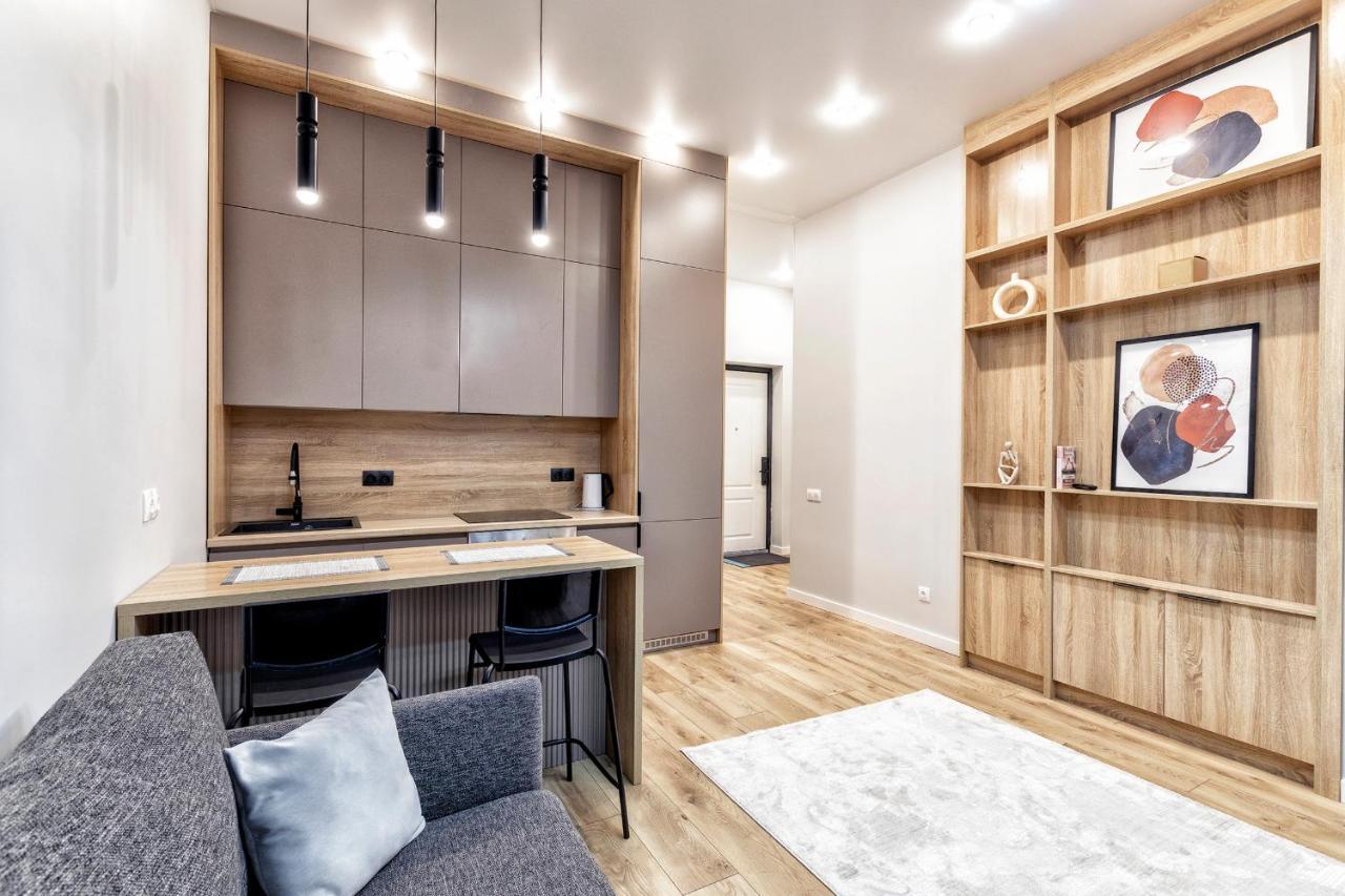 Aura Business Class Apartment Nur-Sultan  Exterior photo