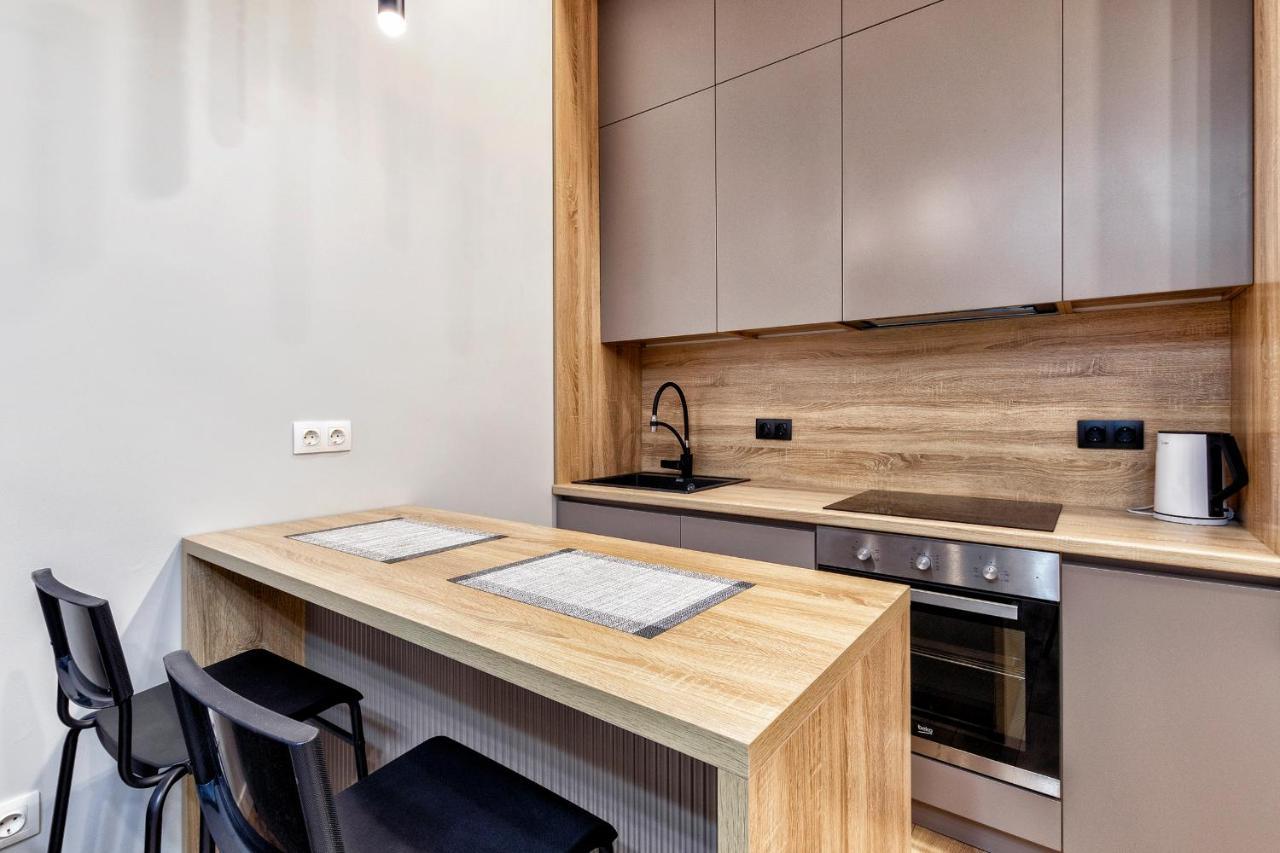 Aura Business Class Apartment Nur-Sultan  Exterior photo