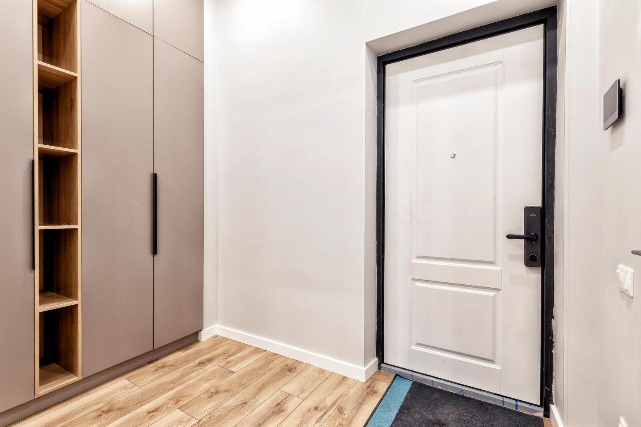 Aura Business Class Apartment Nur-Sultan  Exterior photo