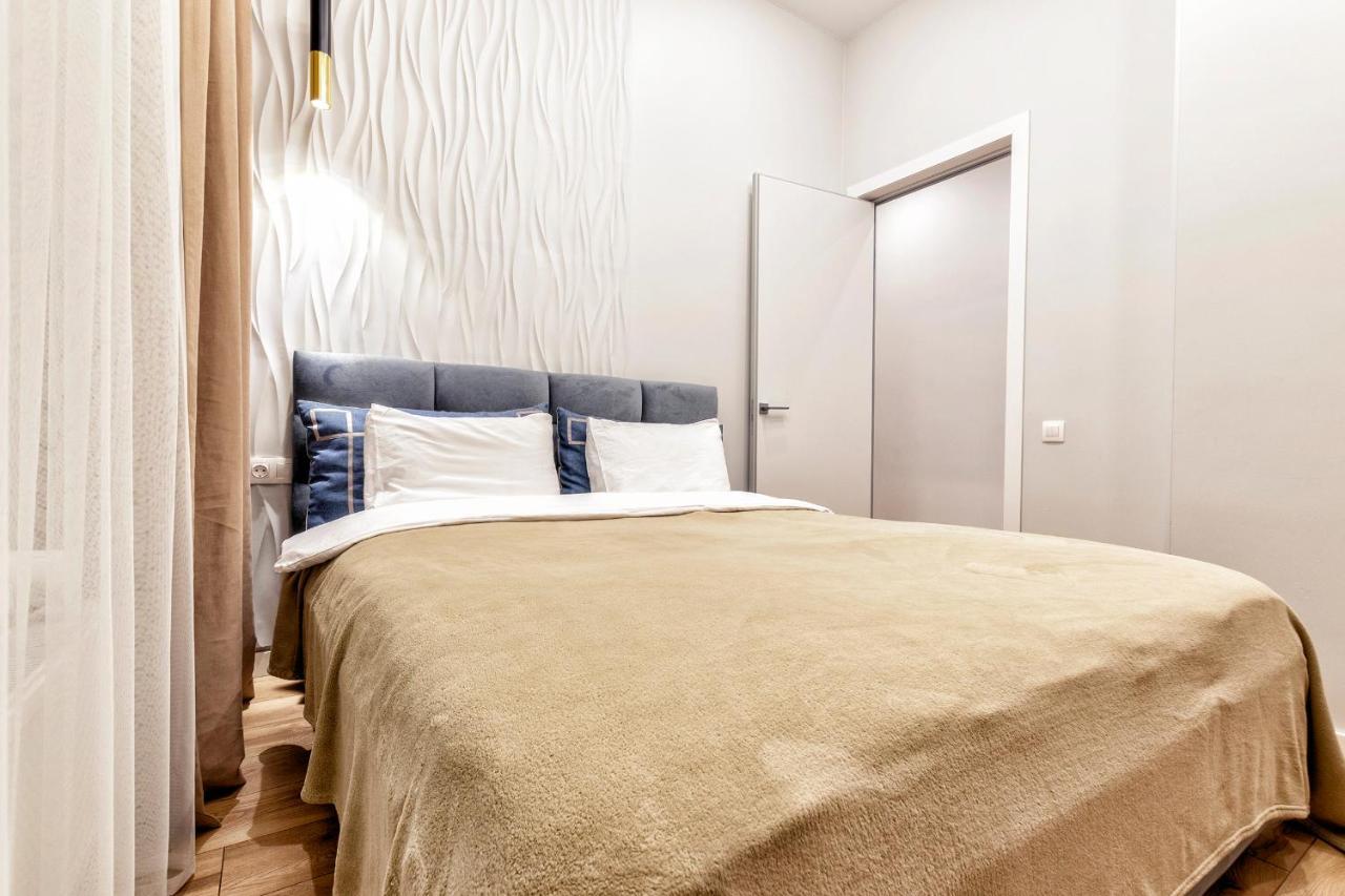Aura Business Class Apartment Nur-Sultan  Exterior photo